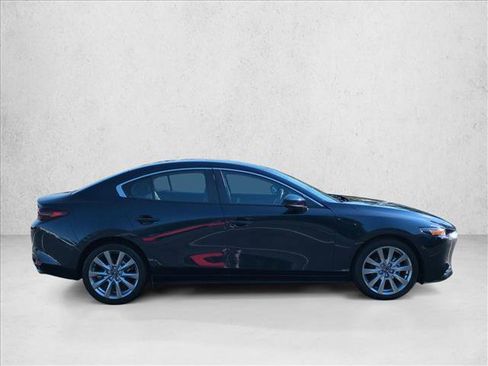 Used 2023 MAZDA MAZDA3 s FWD image 4