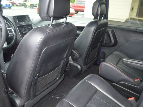 Used 2019 Dodge Grand Caravan GT FWD image 10