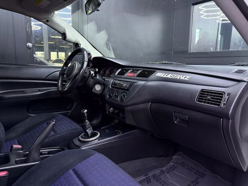 Used 2005 Mitsubishi Lancer Evolution RS image 24