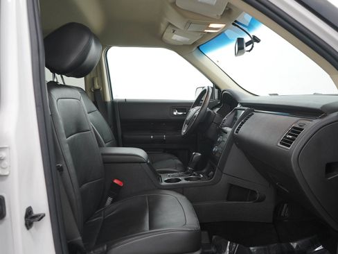 Used 2016 Ford Flex SEL w/ Equipment Group 202A AWD/4WD image 12