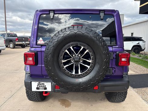 New 2026 Jeep Wrangler Unlimited Rubicon image 32