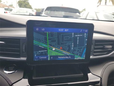 Used 2022 Ford Explorer ST-Line w/ Class IV Trailer Tow Package image 23