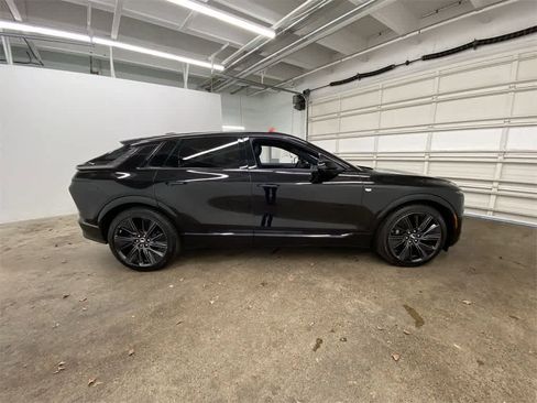Certified 2025 Cadillac Lyriq Sport w/ Nappa Leather Package image 7