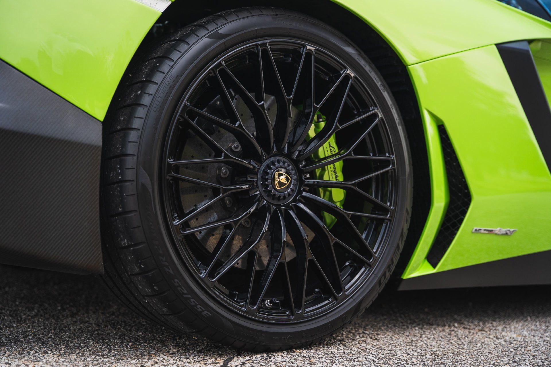 Used 2016 Lamborghini Aventador LP 750-4 Superveloce AWD/4WD image 9