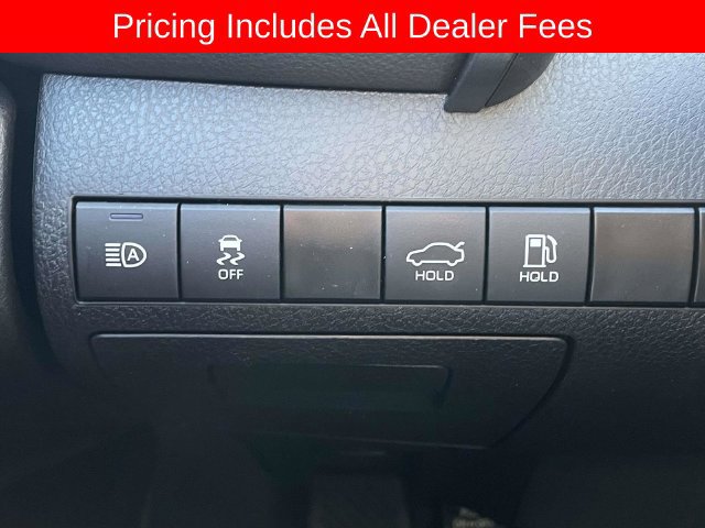 Used 2024 Toyota Camry SE FWD image 19