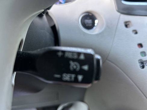 Used 2013 Toyota Sienna Limited w/ Premium Pkg AWD/4WD image 12