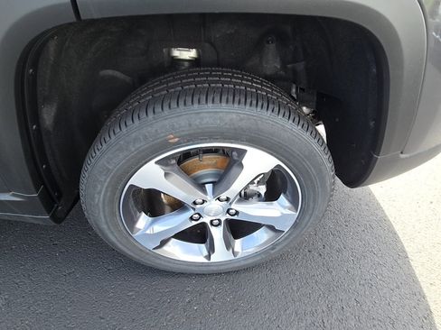 New 2025 Jeep Grand Cherokee Limited w/ Trailer Tow Package image 9