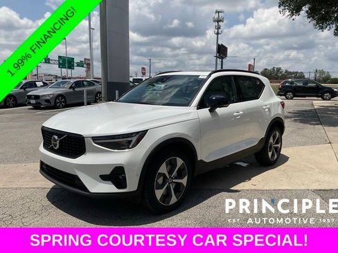 New 2026 Volvo XC40 B5 Plus w/ Protection Package Premier AWD/4WD image 5