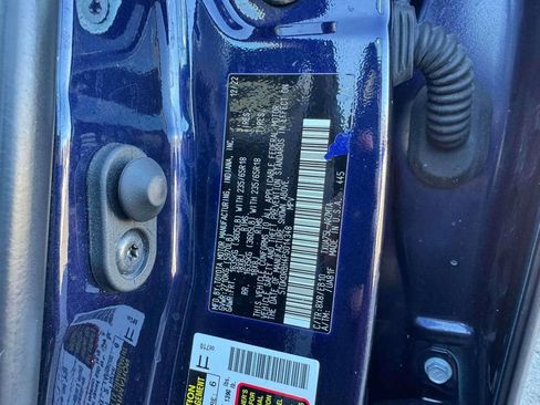 Used 2023 Toyota Highlander XLE image 10