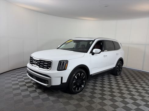 Certified 2024 Kia Telluride SX AWD/4WD image 2