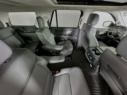 New 2026 Ford Expedition Active AWD/4WD image 29