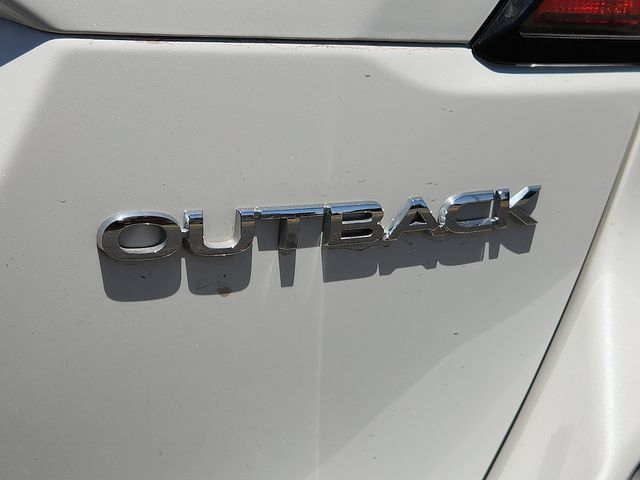 Used 2025 Subaru Outback AWD/4WD image 9