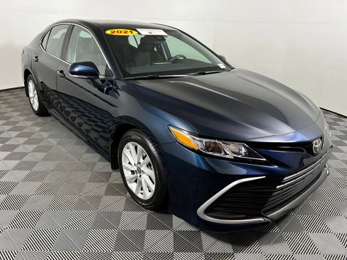 Used 2021 Toyota Camry LE w/ Cold Weather Package image 3