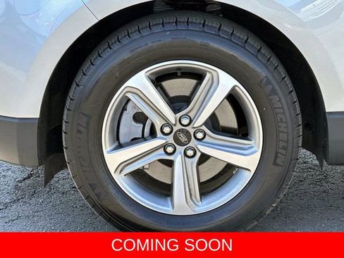 Certified 2024 Ford Edge SEL w/ Convenience Package AWD/4WD image 6