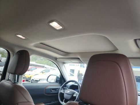 Used 2021 Ford Bronco Sport Outer Banks w/ Outer Banks Package image 20