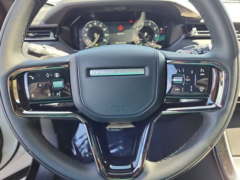 Used 2026 Land Rover Range Rover Velar Dynamic SE AWD/4WD image 18