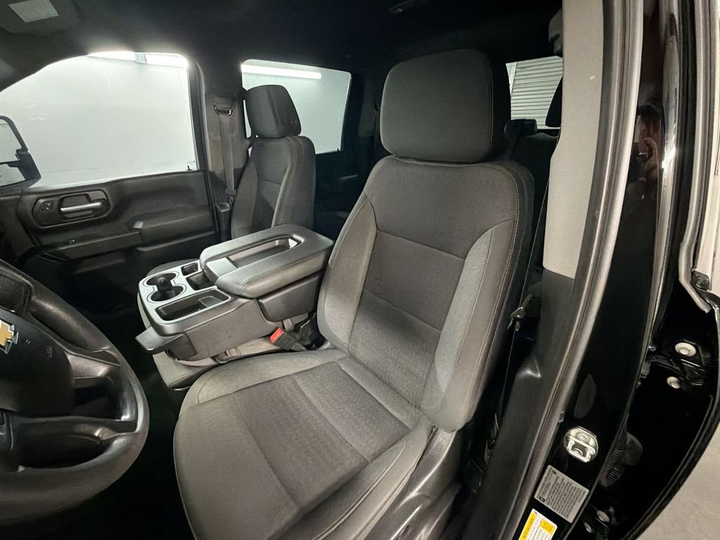 Certified 2024 Chevrolet Silverado 2500 Custom w/ Custom Value Package AWD/4WD image 18