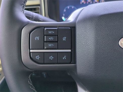 Used 2026 Ford F250 Lariat w/ Chrome Package image 29