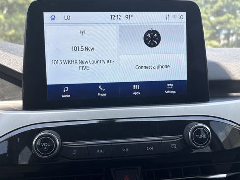 Used 2022 Ford Escape SE w/ Convenience Package AWD/4WD image 3