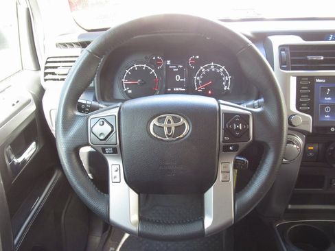 Certified 2020 Toyota 4Runner SR5 image 23