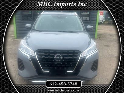 Used 2023 Nissan Kicks SV