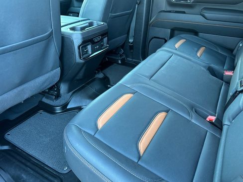 Used 2025 GMC Sierra 2500 AT4 w/ AT4 Premium Plus Package AWD/4WD image 88
