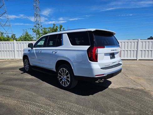 New 2026 GMC Yukon Denali AWD/4WD image 3