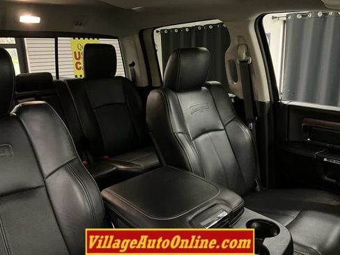 Used 2018 RAM 3500 Laramie AWD/4WD image 40