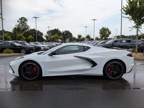 Used 2020 Chevrolet Corvette Stingray Coupe w/ Engine Appearance Package RWD image 6