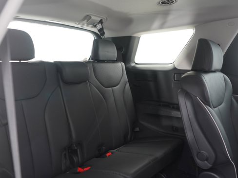 Certified 2025 Hyundai Palisade XRT image 12