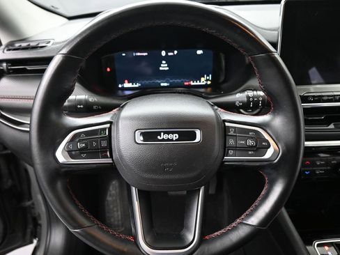 Used 2022 Jeep Compass Trailhawk w/ Trailhawk Elite Group image 13