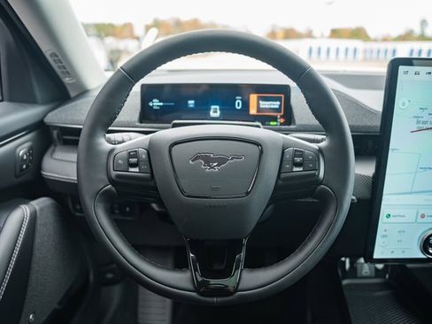 New 2025 Ford Mustang Mach-E Premium image 33