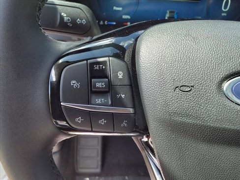 New 2024 Ford Escape SE w/ PHEV Premium Package image 18