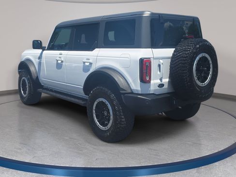 Used 2023 Ford Bronco Outer Banks w/ Sasquatch Package AWD/4WD image 7
