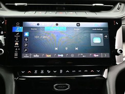 New 2026 Jeep Grand Cherokee Altitude AWD/4WD image 32