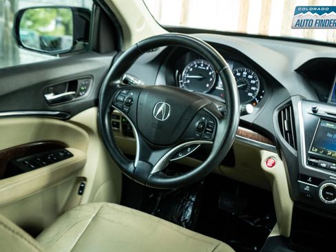 Used 2017 Acura MDX SH-AWD image 19