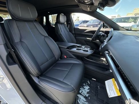 New 2026 Cadillac Lyriq Luxury image 29