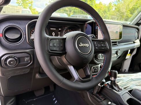 New 2026 Jeep Wrangler Unlimited Sport w/ Dual Top Group AWD/4WD image 8