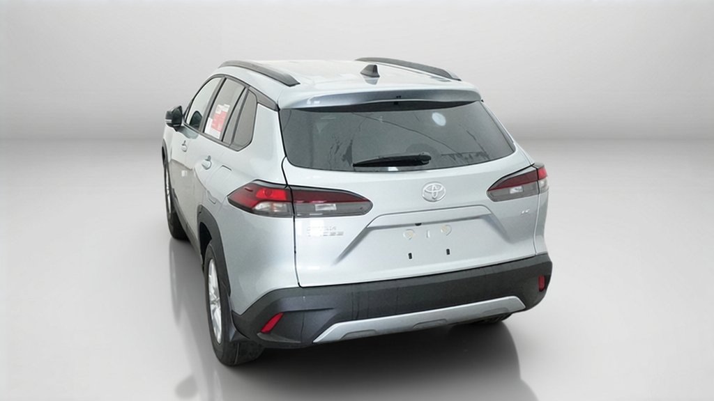 New 2026 Toyota Corolla Cross LE FWD image 9
