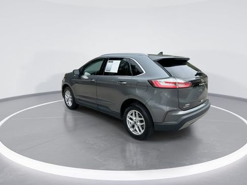 Used 2022 Ford Edge SEL AWD/4WD image 6