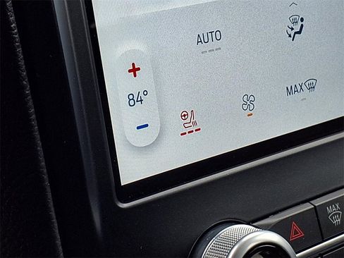 Used 2023 Ford Edge SEL w/ Convenience Package image 5