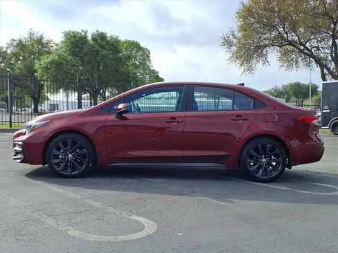 Used 2025 Toyota Corolla SE image 5