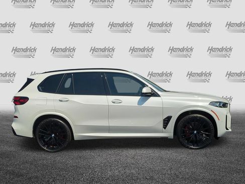Used 2026 BMW X5 sDrive40i w/ M Sport Package RWD image 11