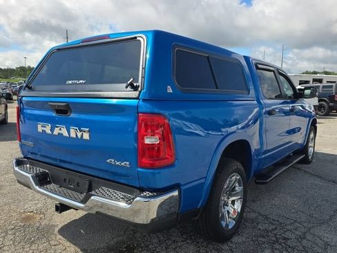 Used 2025 RAM 1500 Big Horn AWD/4WD image 5