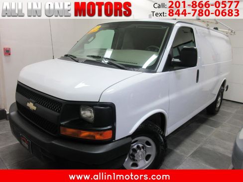 Used 2017 Chevrolet Express 2500 image 1
