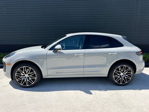 Certified 2026 Porsche Macan Turbo AWD/4WD image 2