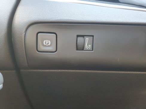 Used 2023 Buick Enclave Essence w/ Trailering Package, 5000 lbs. image 27