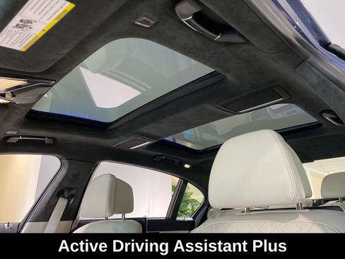 Used 2019 BMW ALPINA B7 xDrive w/ Luxury Rear Seating Package AWD/4WD image 17