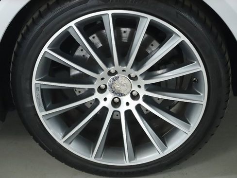 Used 2016 Mercedes-Benz S 550 4MATIC Sedan image 40