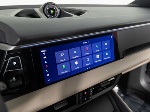 New 2025 Porsche Macan 4S Electric image 17